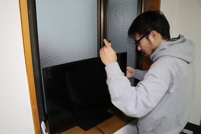 テレビde写真を使用してガラホで撮影した画像をテレビに映す地主恵亮