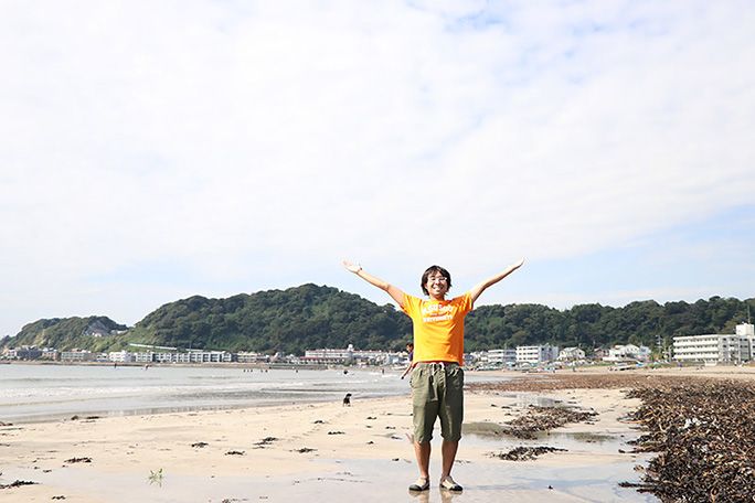 地主恵亮