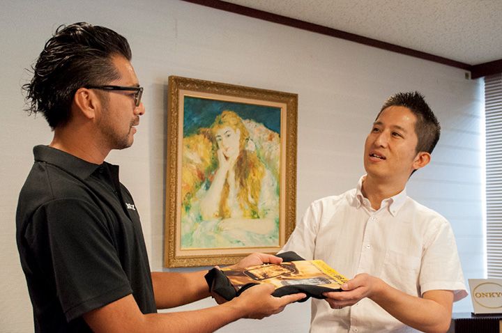 KDDI西田とオンキヨー家倉さん
