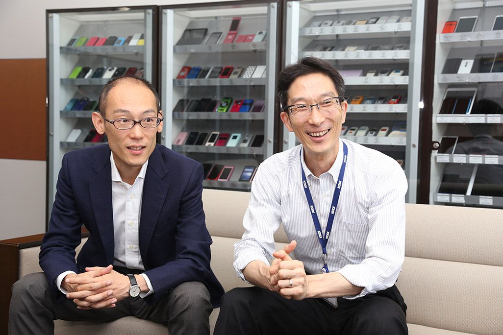 左:KDDI総合研究所 サイバーセキュリティーグループ 山田明、右:KDDI総合研究所 サイバーセキュリティーグループ 窪田歩