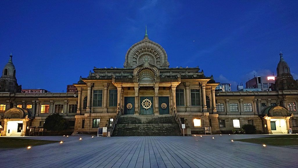 Xperia XZ2 Premiumで撮影した築地本願寺