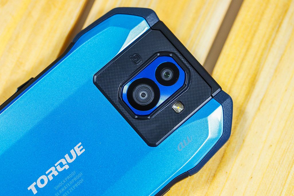 au TORQUE G04のカメラ