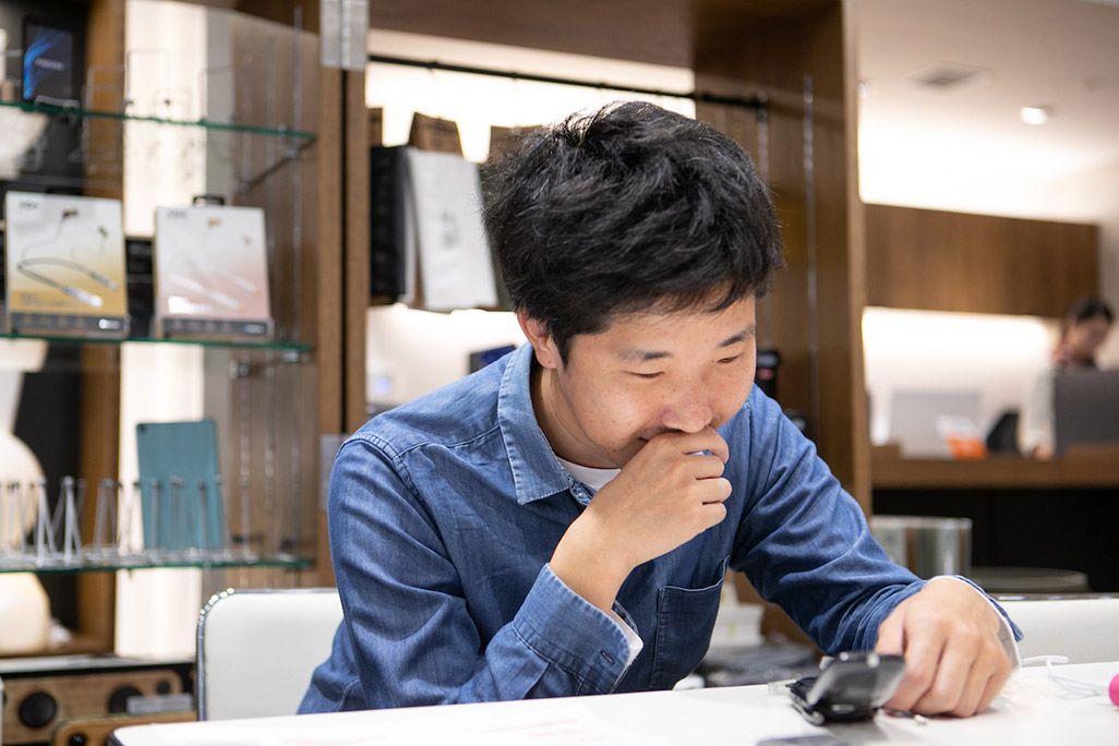 「おもいでケータイ再起動」でケータイが再起動した参加者