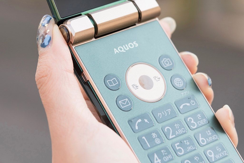 AQUOS K