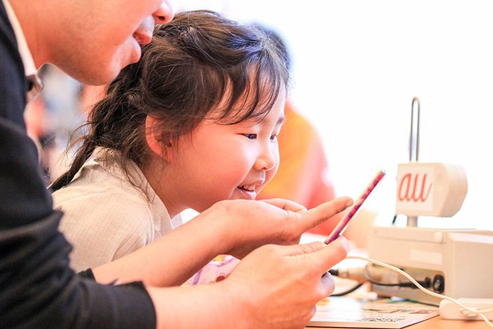 昔のケータイが充電できる おもいでケータイ再起動 は 仙台でも大盛況だった Time Space By Kddi